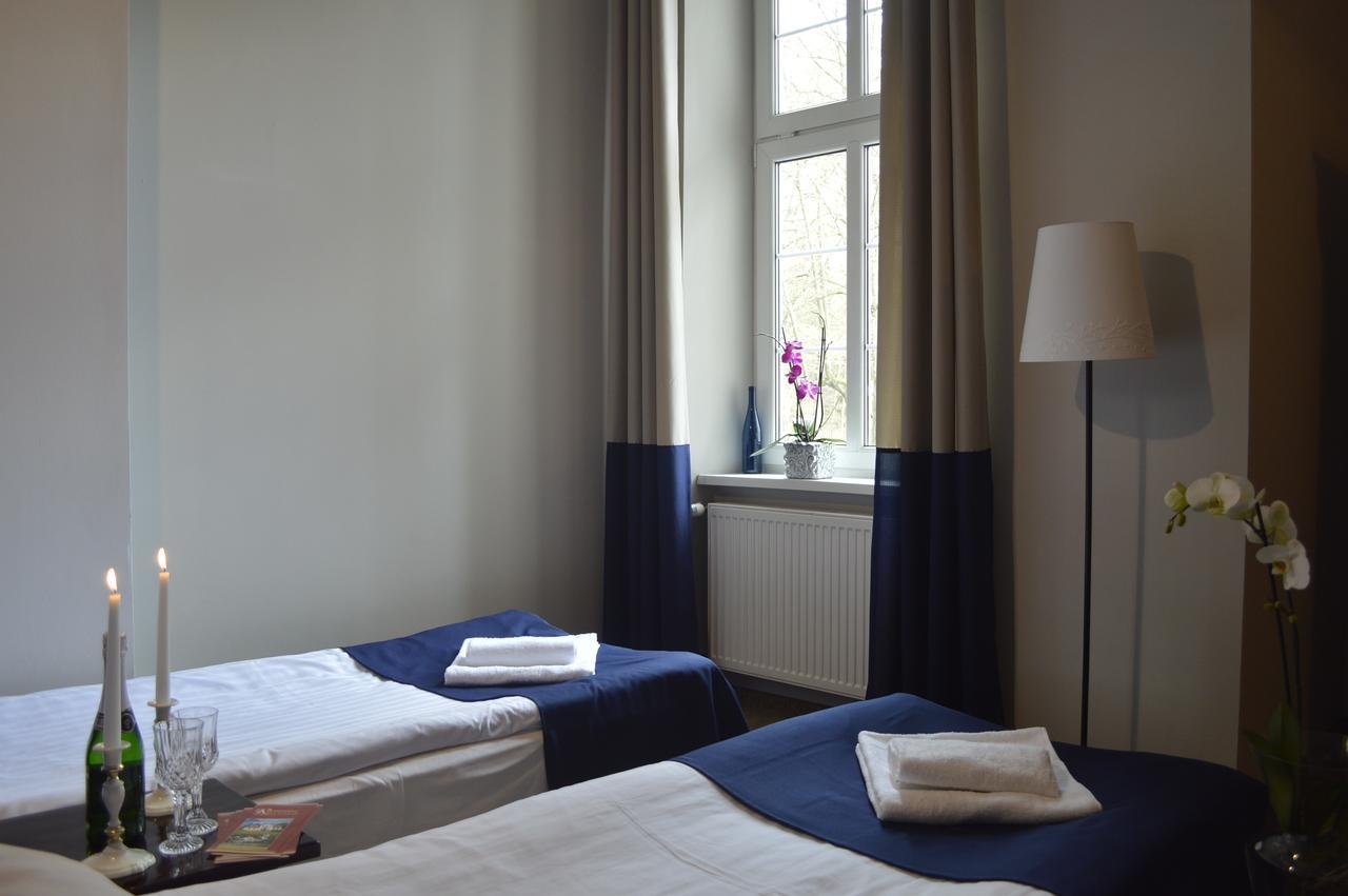 Hotel Ksiezycowy Dworek Kętrzyn Cameră foto