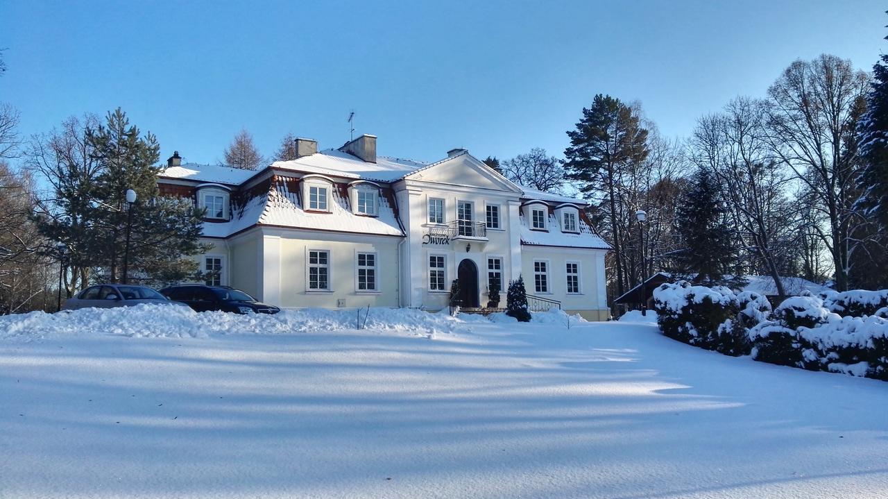 Hotel Ksiezycowy Dworek Kętrzyn Exterior foto